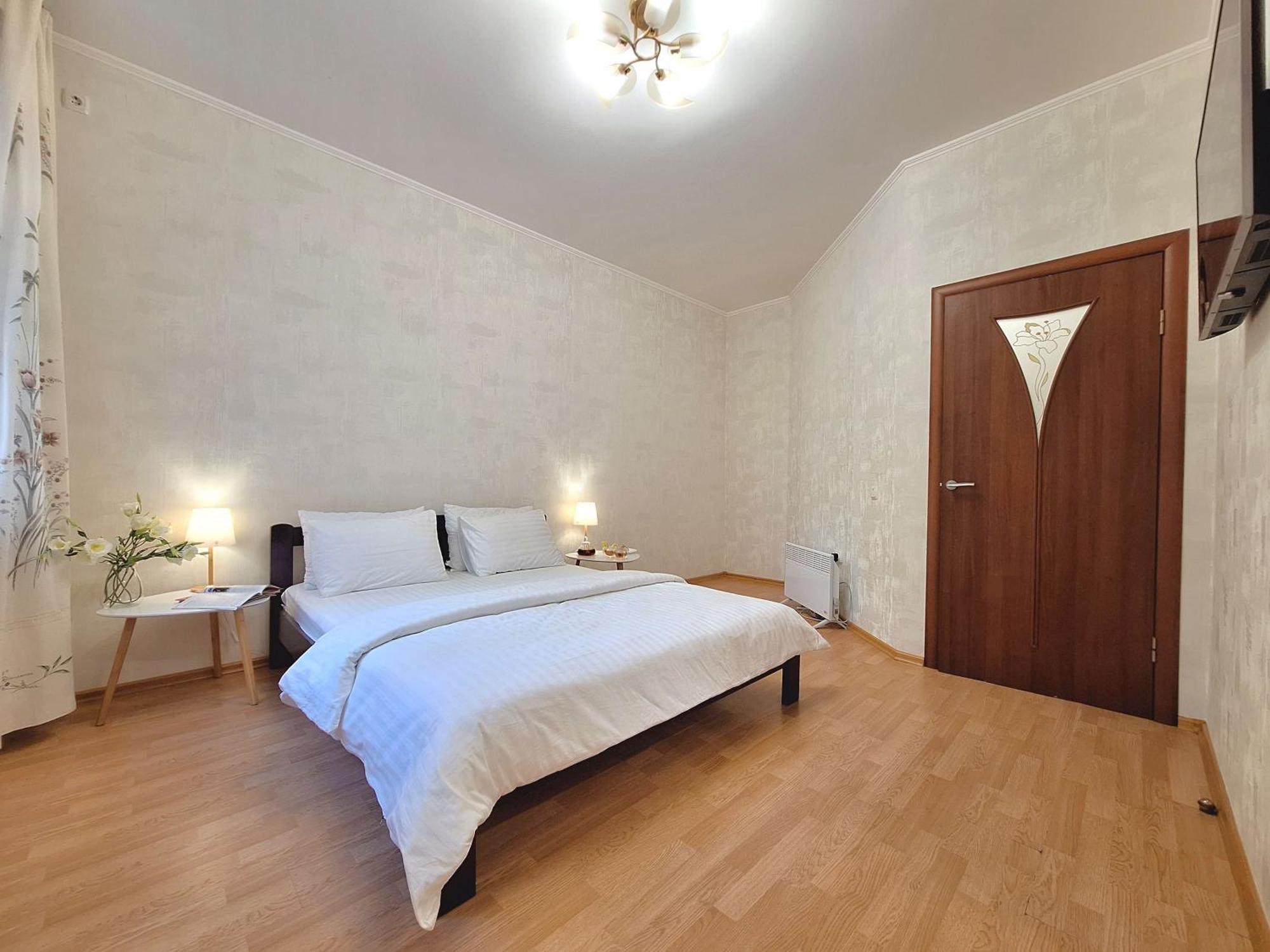 Однокімна Квартира Біля Каштанової Алеї У Центрі Полтави Мережа Alexapartments Документи Для Відряджень Безконтатне Заселення 24-7 ポルタヴァ エクステリア 写真